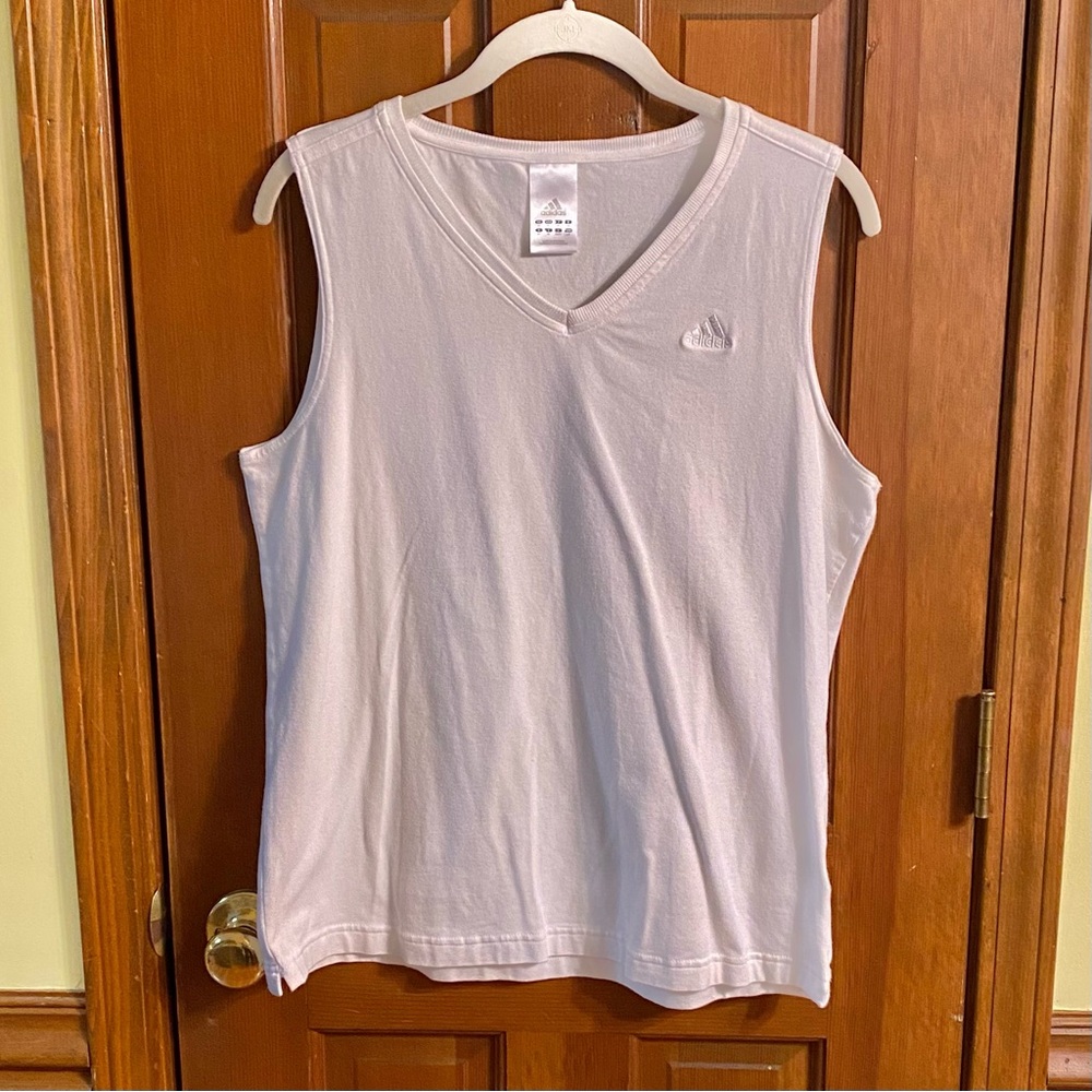 Adidas Tee EUC
